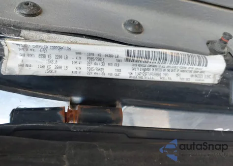 1997 Jeep Wrangler Se z USA, uszkodzony, nr VIN 1J4FY29P7VP529601